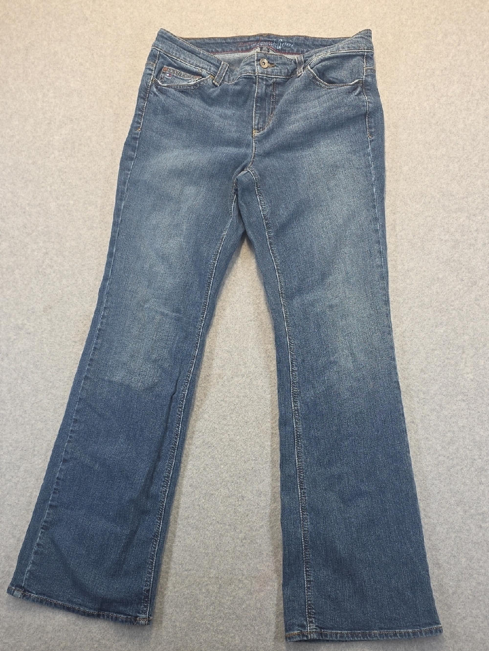 Tommy Hilfiger Freedom Boot Jeans Women’s 12R Medium Wash Stretch Bootcut Denim